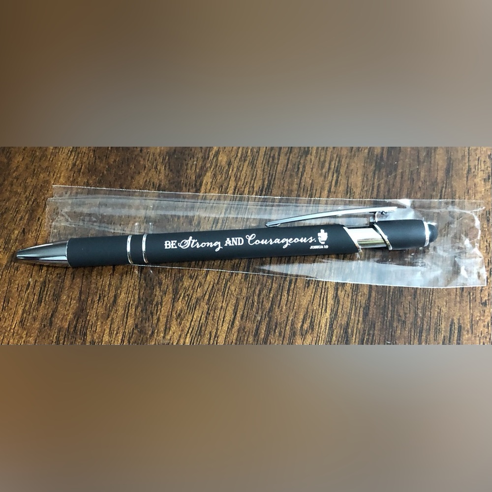 Stylist Bible verse pen  Be  Strong and Courageous. Black.